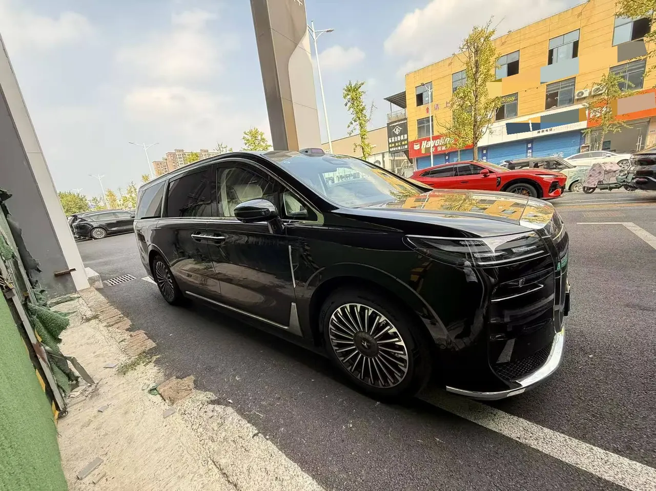 Voyah 2026 Dreamers 9 PHEV 1.5T Ultra Automatic 4