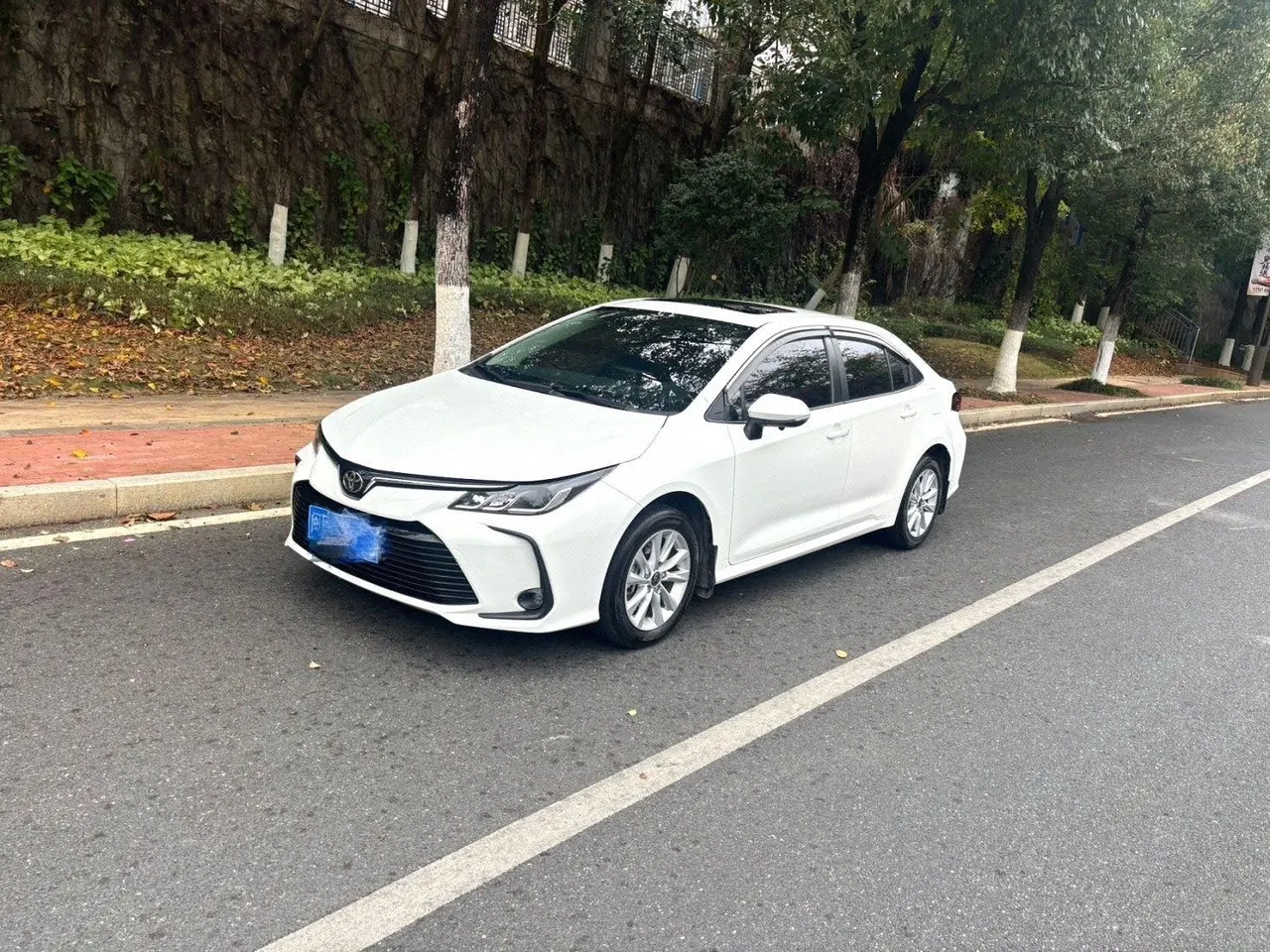 Открыть галерею: Toyota 2022 corolla 1.2T stepless pioneer PLUS version automatic gear