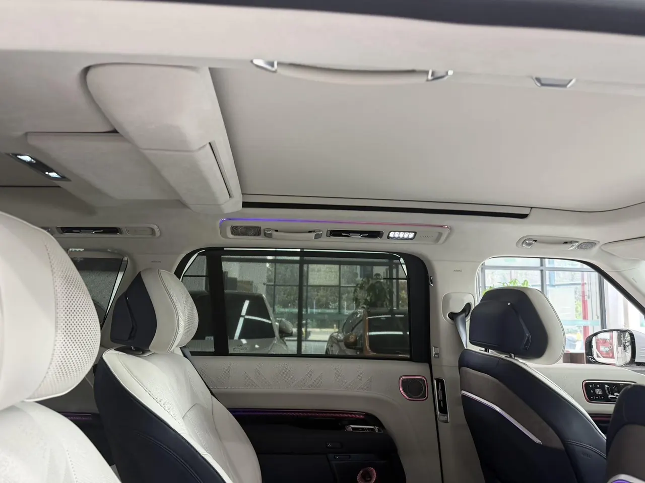Zeekr 2025 Zeekr 9X 2.0T Ultra Edition 70kWh Automatic Gear 7