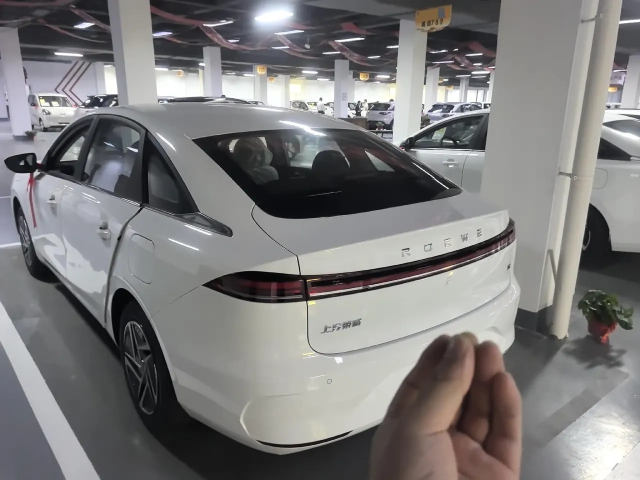Roewe 2026 i6 1.5 stepless long-term automatic gear 5
