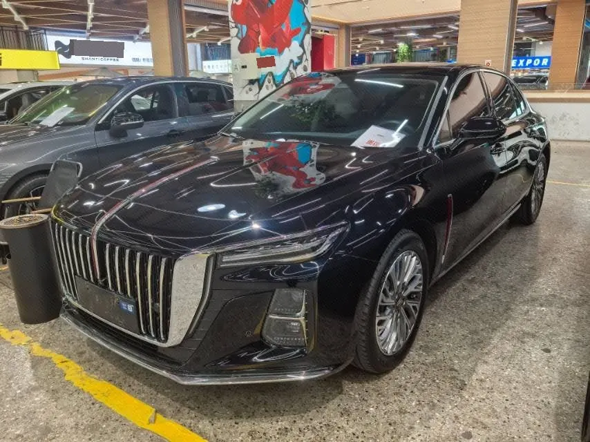 Open image lightbox: HongQi 2023 H5 2.0T Zhilian Qi Chang Edition Automatic Gear