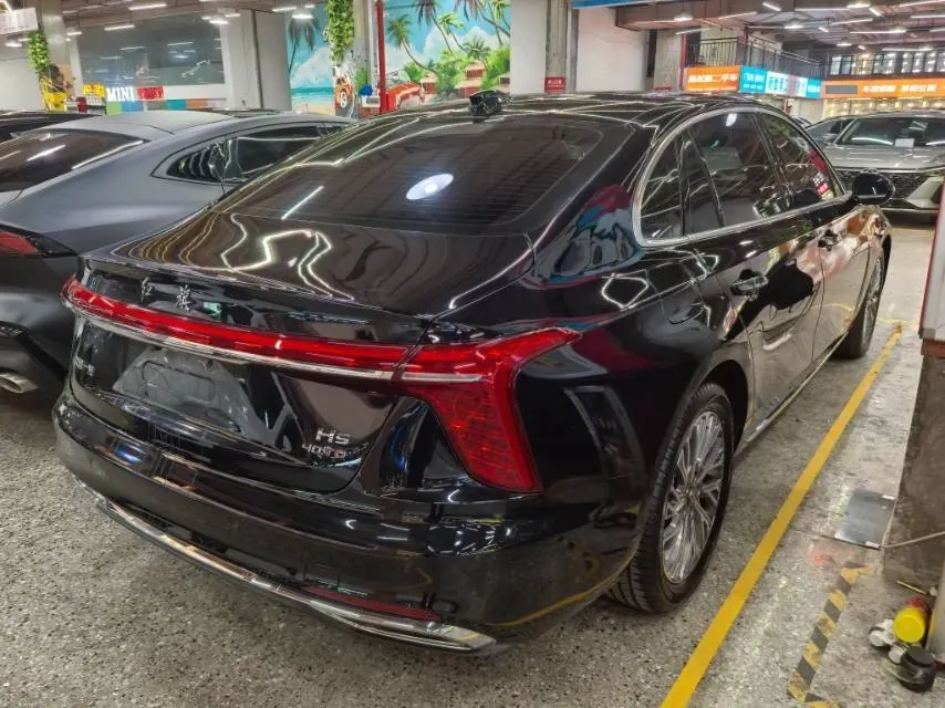 HongQi 2023 H5 2.0T Zhilian Qi Chang Edition Automatic Gear 9