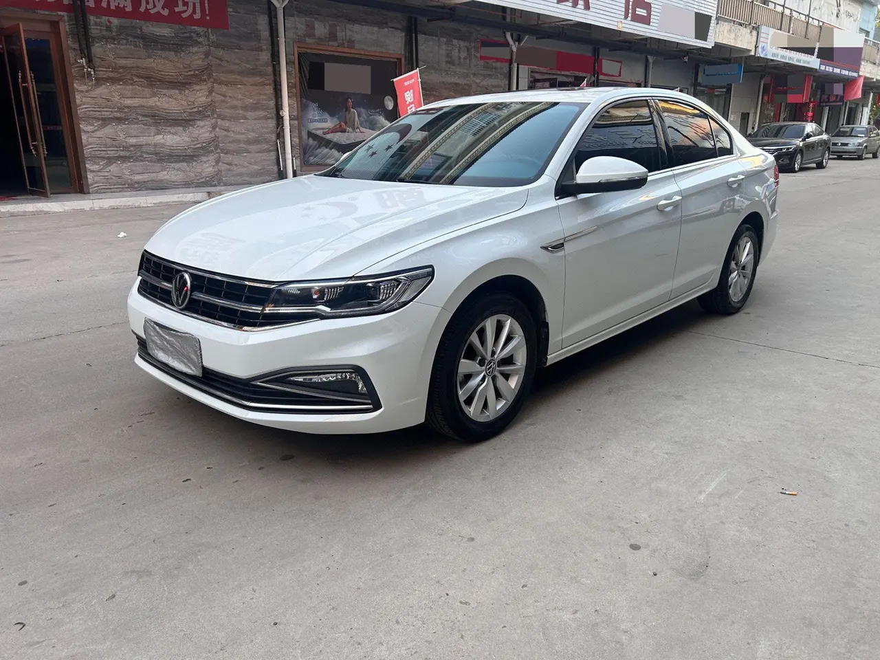 Open image lightbox: Volkswagen 2021 Bora 1.5 Comfortable Smart Union Edition Automatic Transmission