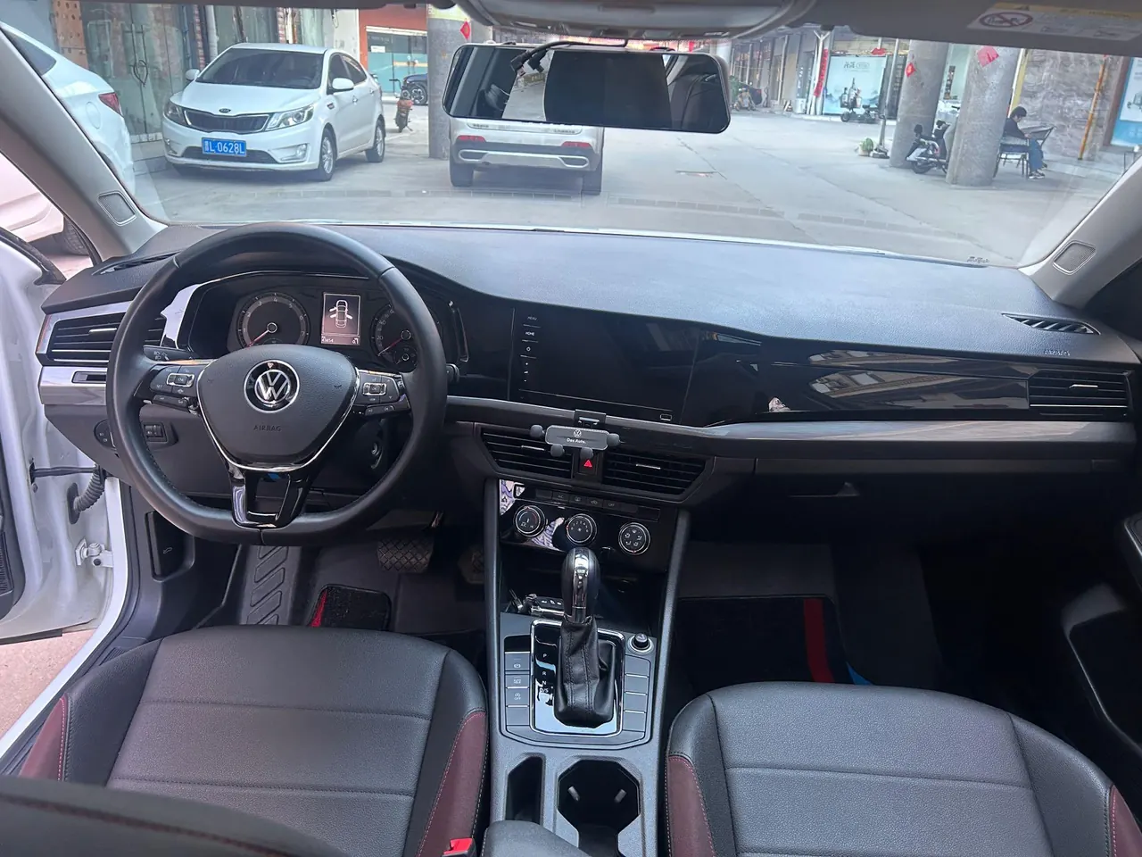 Volkswagen 2021 Bora 1.5 Comfortable Smart Union Edition Automatic Transmission 3