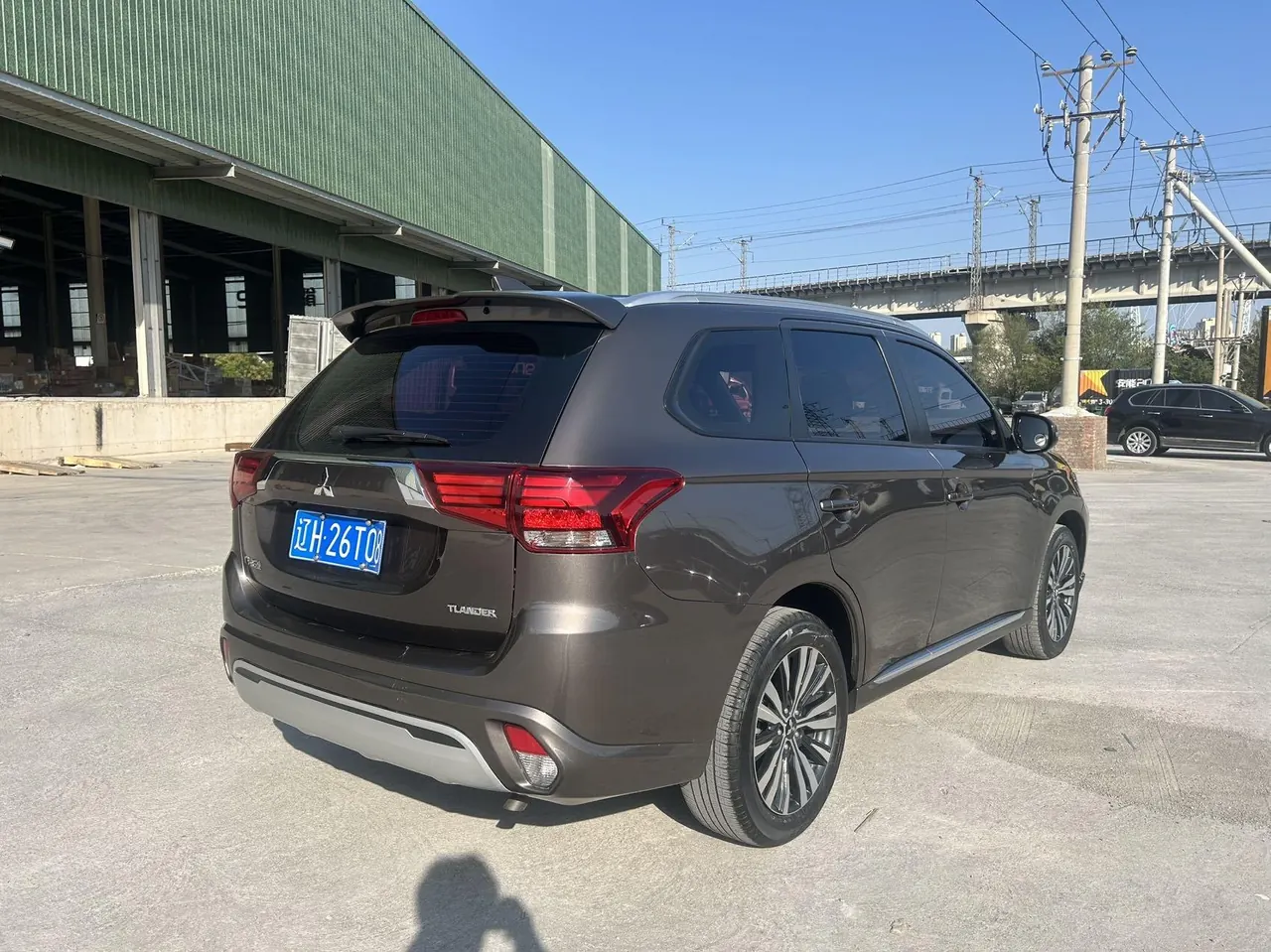 Mitsubishi 2021 Outlander 2.0 Stepless Two-Drive Enjoy Edition 5-seat Automatic Gear 6