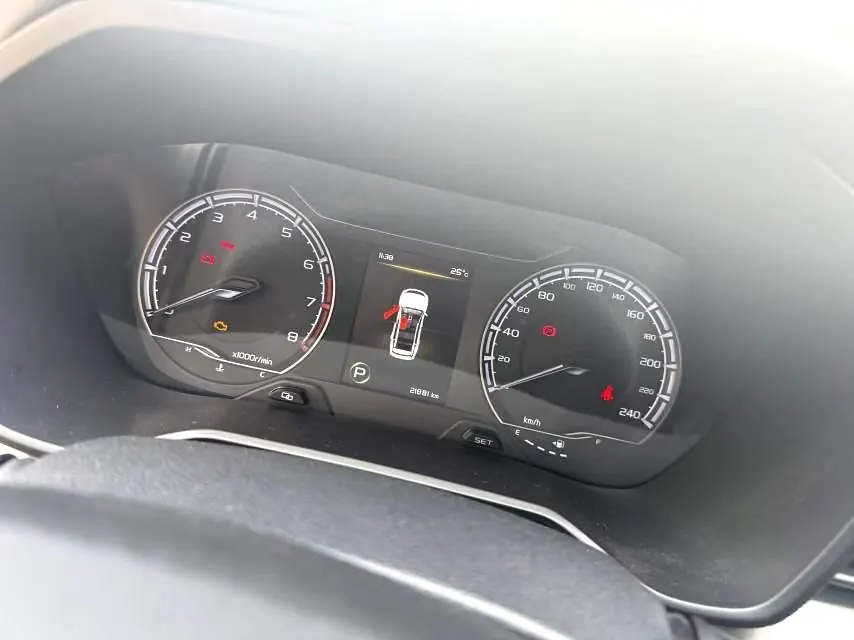 Geely Vision SUV(X6) 2021 Vision X6 Pro 1.4T Premium Automatic 5