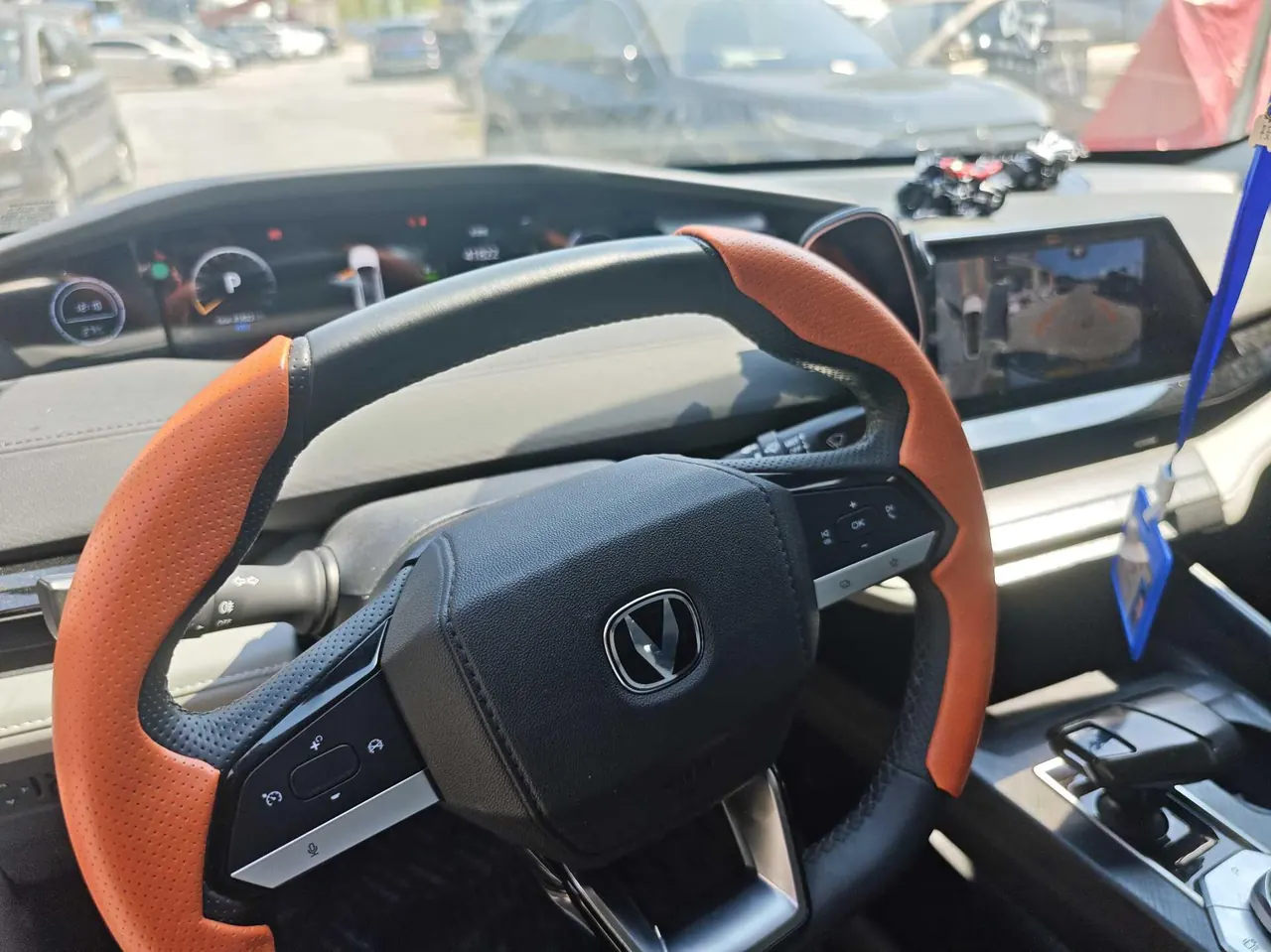 ChangAn 2023 UNI-V Smart Electric iDD 1.5T 113km Smart Fun (Fast Edition) Automatic Gear 3