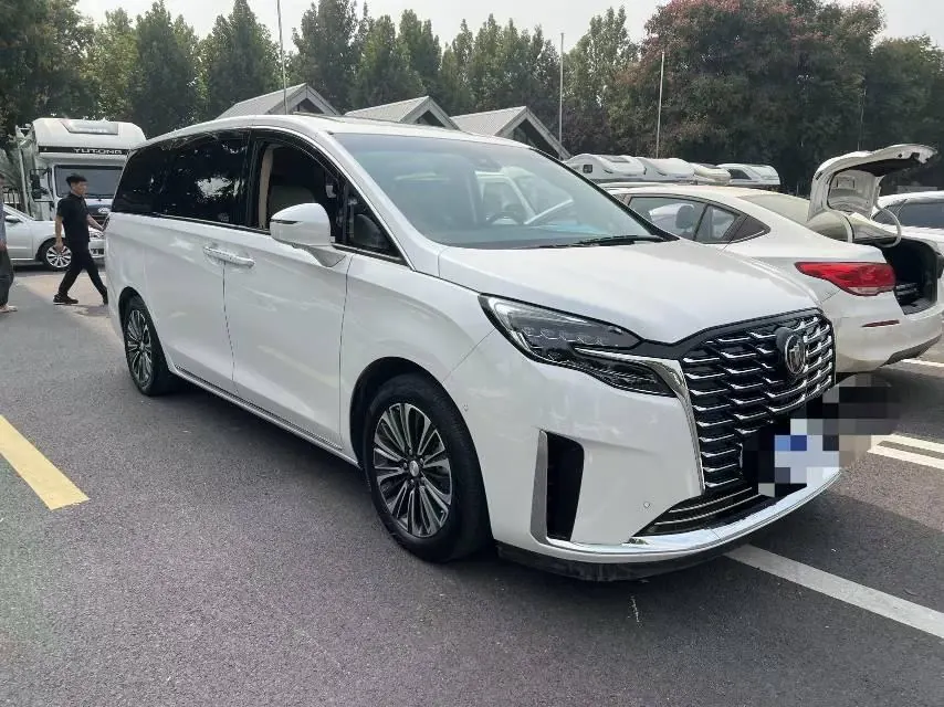 Buick 2023 GL8 ES Lu Zun 48V 2.0T 653T Flagship Automatic Gear 2