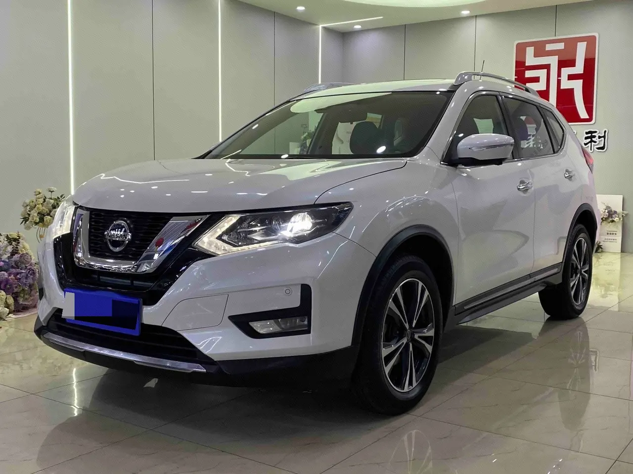 Открыть галерею: Nissan 2021 Qijun 2.5 stepless XL ITS four-wheel drive luxury pilot version automatic gear