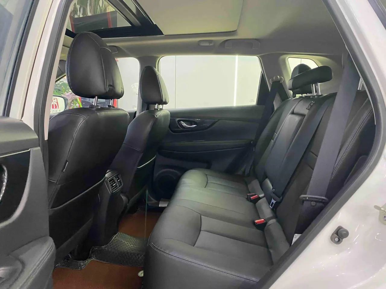 Nissan 2021 Qijun 2.5 stepless XL ITS four-wheel drive luxury pilot version automatic gear 9