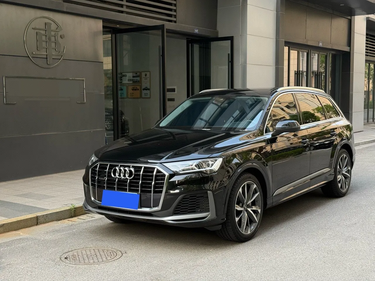Audi Q7 (Imported) 2022 Q7 48V 3.0TFSI 55TFSI Quattro S line Sports Automatic - View 1