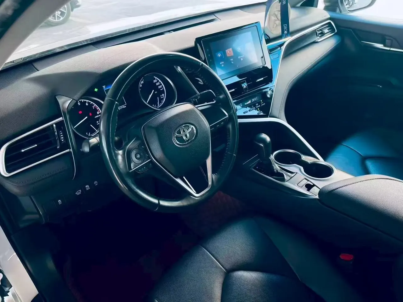 Toyota 2021 Camry 2.0G Stepless Deluxe Edition Automatic Gear 4