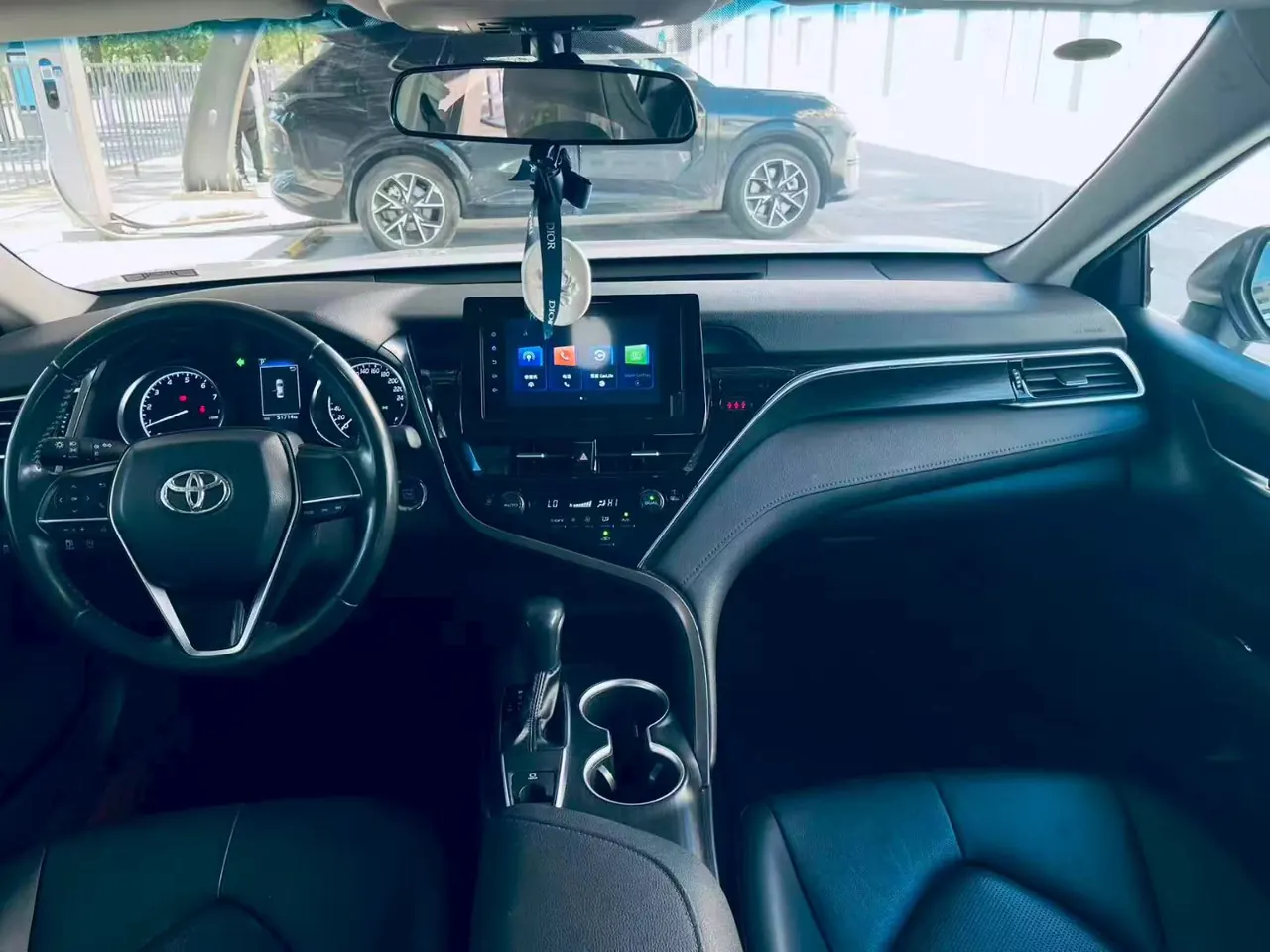 Toyota 2021 Camry 2.0G Stepless Deluxe Edition Automatic Gear 6