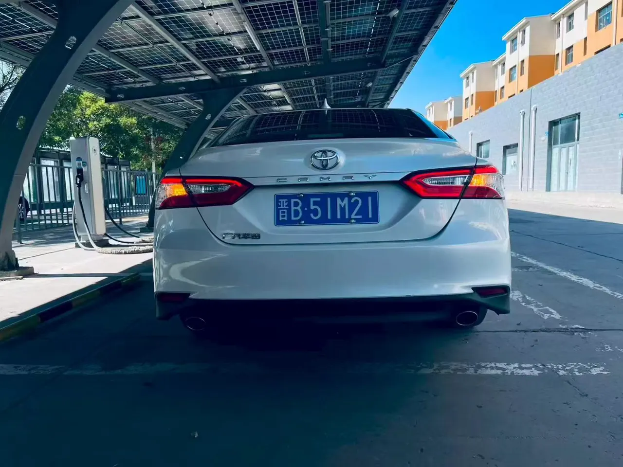 Toyota 2021 Camry 2.0G Stepless Deluxe Edition Automatic Gear 7