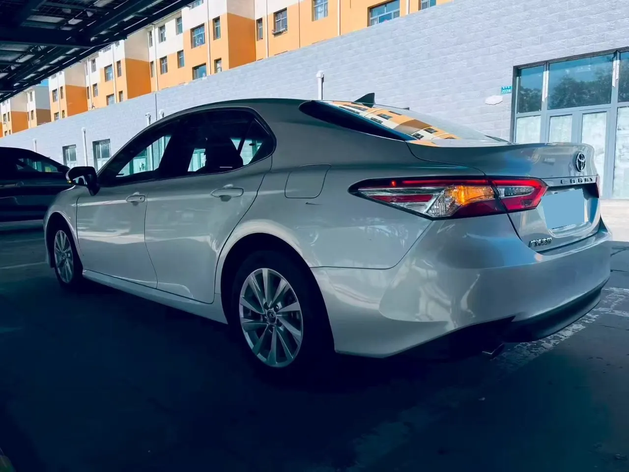 Toyota 2021 Camry 2.0G Stepless Deluxe Edition Automatic Gear 9
