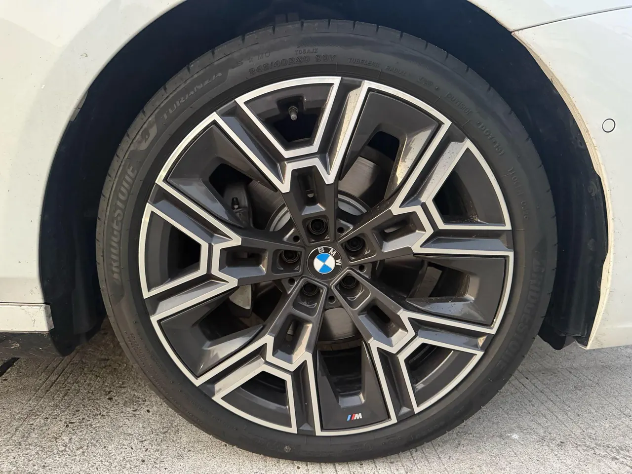 BMW 5 Series 2026 530Li 48V 2.0T Exclusive M Sports Suit (Modified) Automatic Gear 10