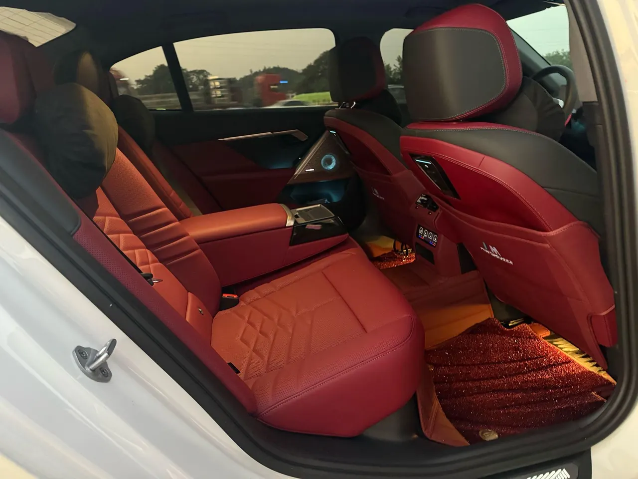 BMW 5 Series 2026 530Li 48V 2.0T Exclusive M Sports Suit (Modified) Automatic Gear 7