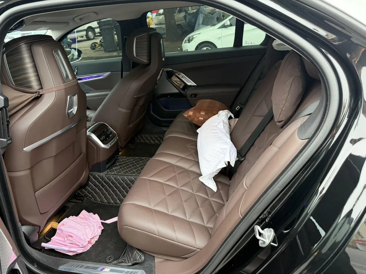 BMW 7 Series (Imported) 2023 740Li 48V 3.0T Leading M Sports Suit Automatic Gear 3