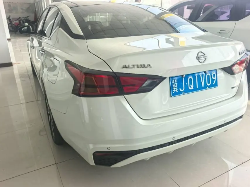 Nissan 2021 Teana 2.0 Stepless XL Comfort Edition Automatic Gear 4