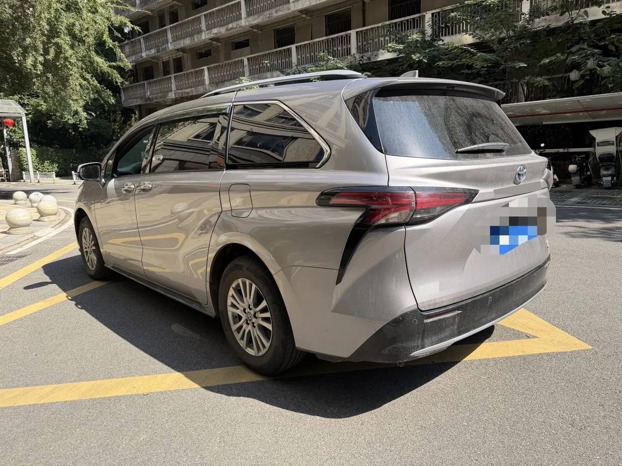 Toyota 2021 Sai 2.5 Stepless Premium Edition Automatic Gear 8