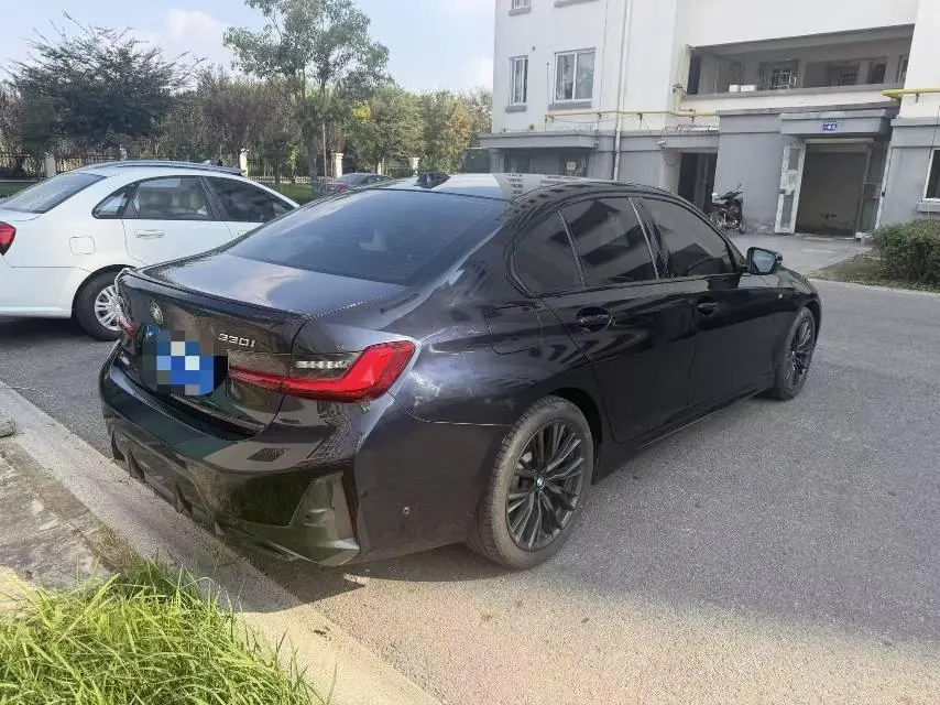 BMW 3 Series 2024 330i 2.0T M Sports Obsidian Night Suit Automatic Gear 4