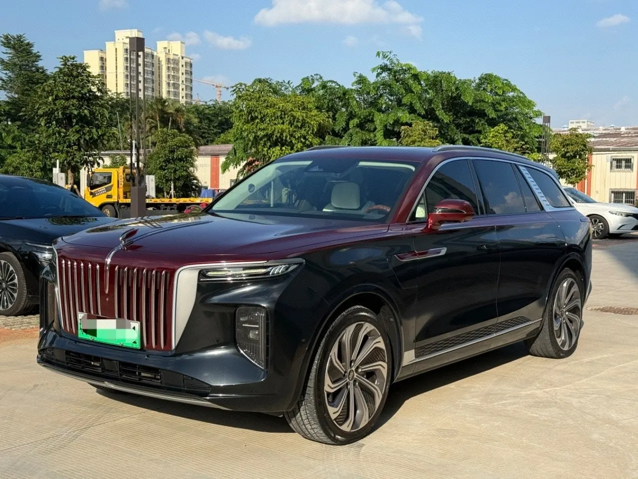 Open image lightbox: HongQi 2021 E-HS9 flag, collar 4 automatic gear