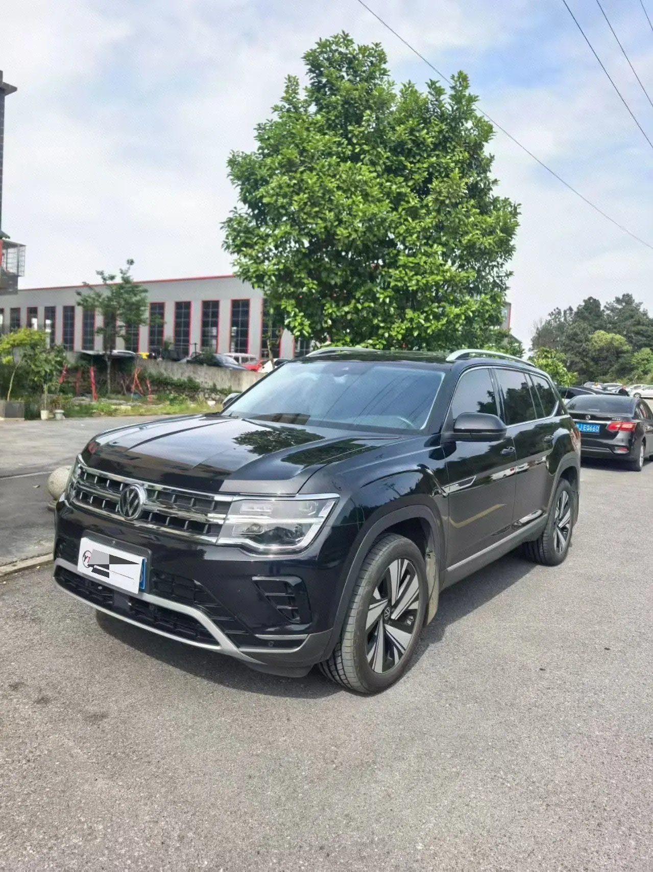 Открыть галерею: Volkswagen 2024 Tuang 2.0TSI 380TSI 4WD Respect Deluxe Automatic Transmission