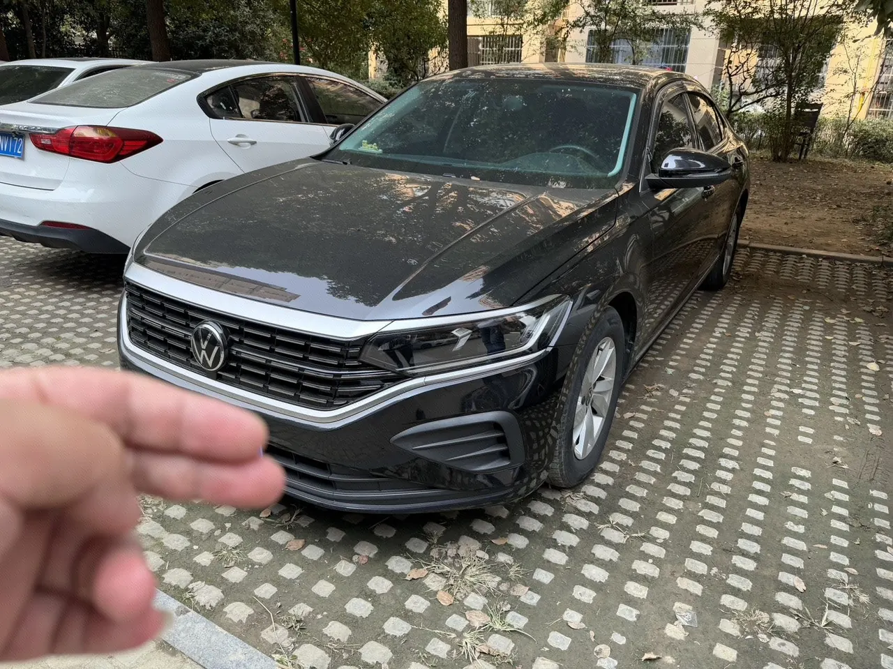 Открыть галерею: Volkswagen 2022 Passat 1.4TSI 280TSI Business Edition Automatic