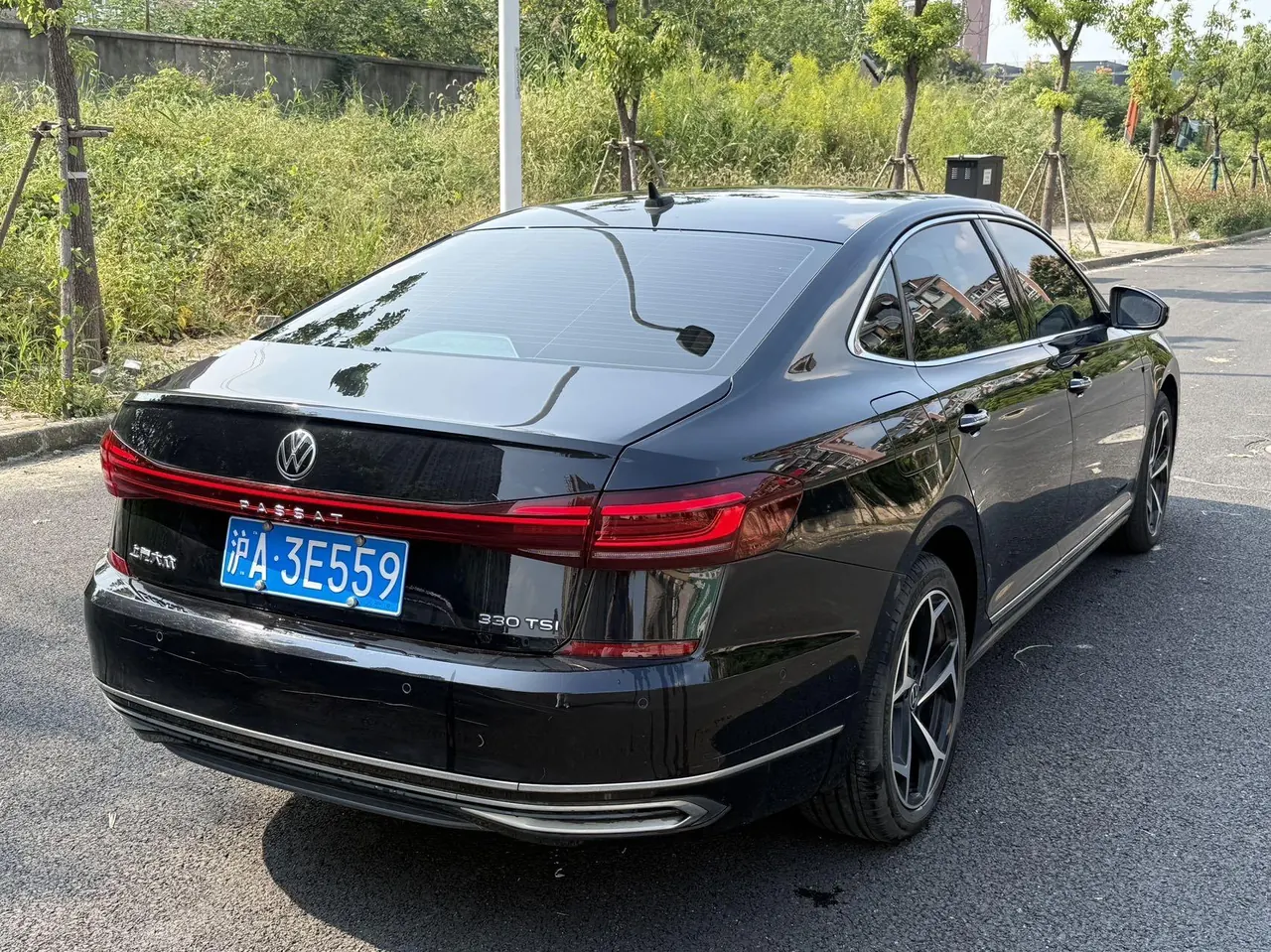 Volkswagen 2022 Passat 2.0TSI 330TSI Star Premium Edition Automatic Gear 10