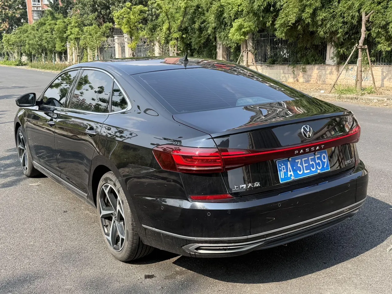 Volkswagen 2022 Passat 2.0TSI 330TSI Star Premium Edition Automatic Gear 8
