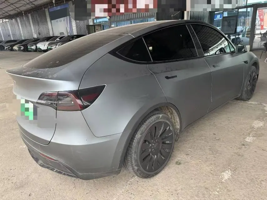 Tesla 2022 Model Y rear-wheel drive version (facelift) automatic gear 4