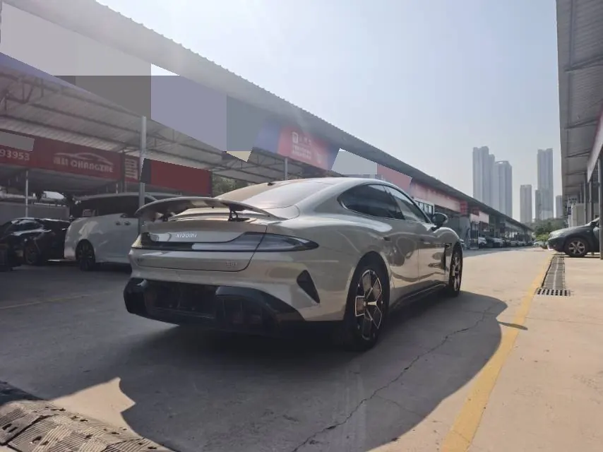 MI 2024 SU 7 830km Rear Drive Ultra Long Endurance High-end Smart Drive Pro Edition Automatic Gear 4