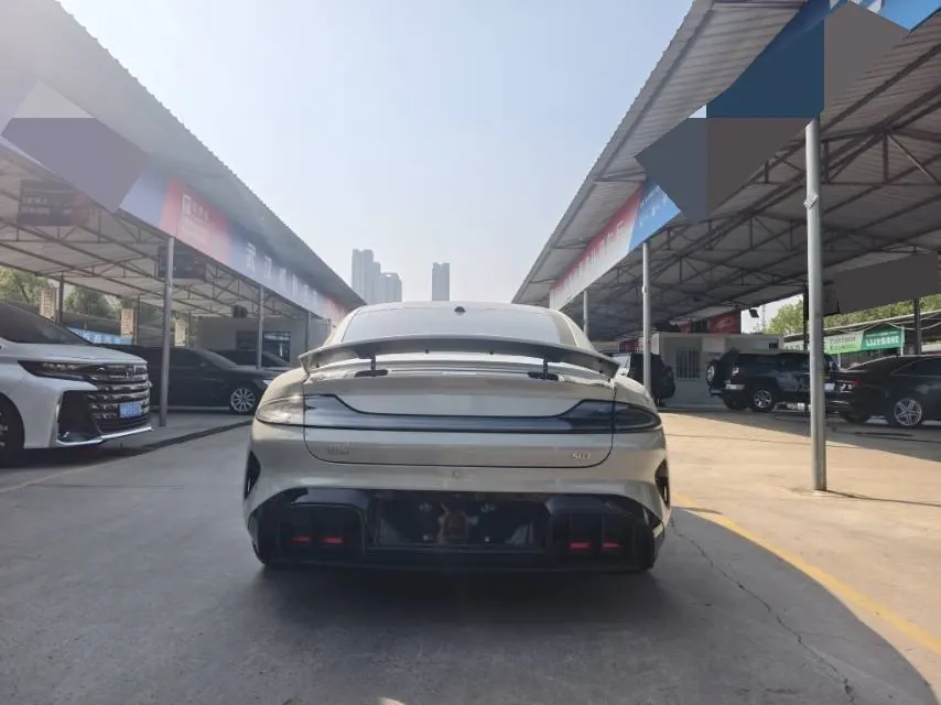 MI 2024 SU 7 830km Rear Drive Ultra Long Endurance High-end Smart Drive Pro Edition Automatic Gear 5