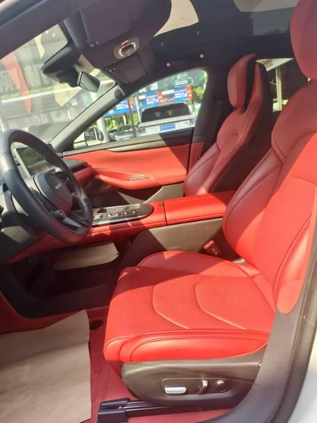 MI 2024 SU 7 830km Rear Drive Ultra Long Endurance High-end Smart Drive Pro Edition Automatic Gear 7