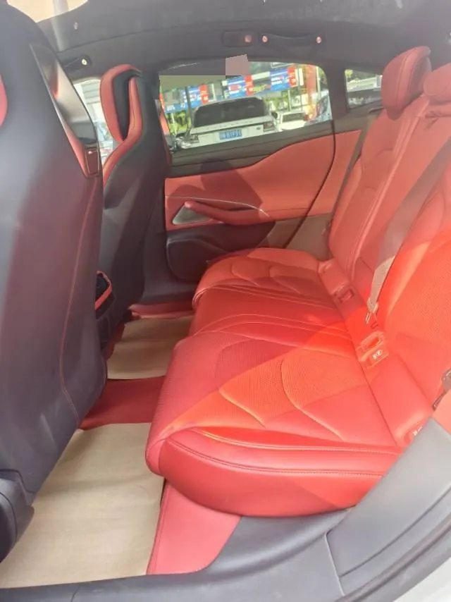 MI 2024 SU 7 830km Rear Drive Ultra Long Endurance High-end Smart Drive Pro Edition Automatic Gear 8