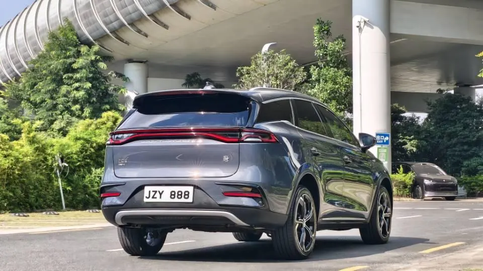 BYD Tang New Energy 2021 Tang DM-i 1.5T Stepless 112KM Honorable Automatic Gear 6
