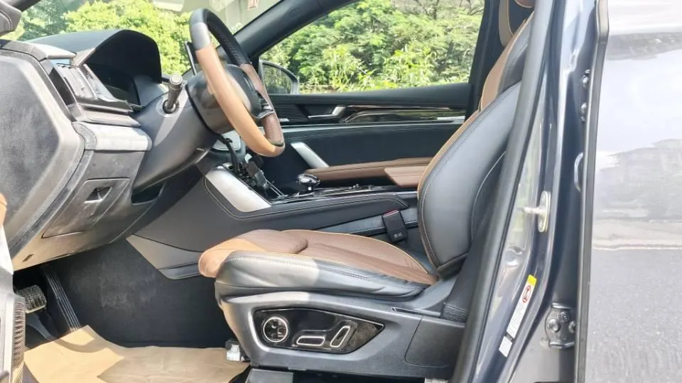 BYD Tang New Energy 2021 Tang DM-i 1.5T Stepless 112KM Honorable Automatic Gear 7