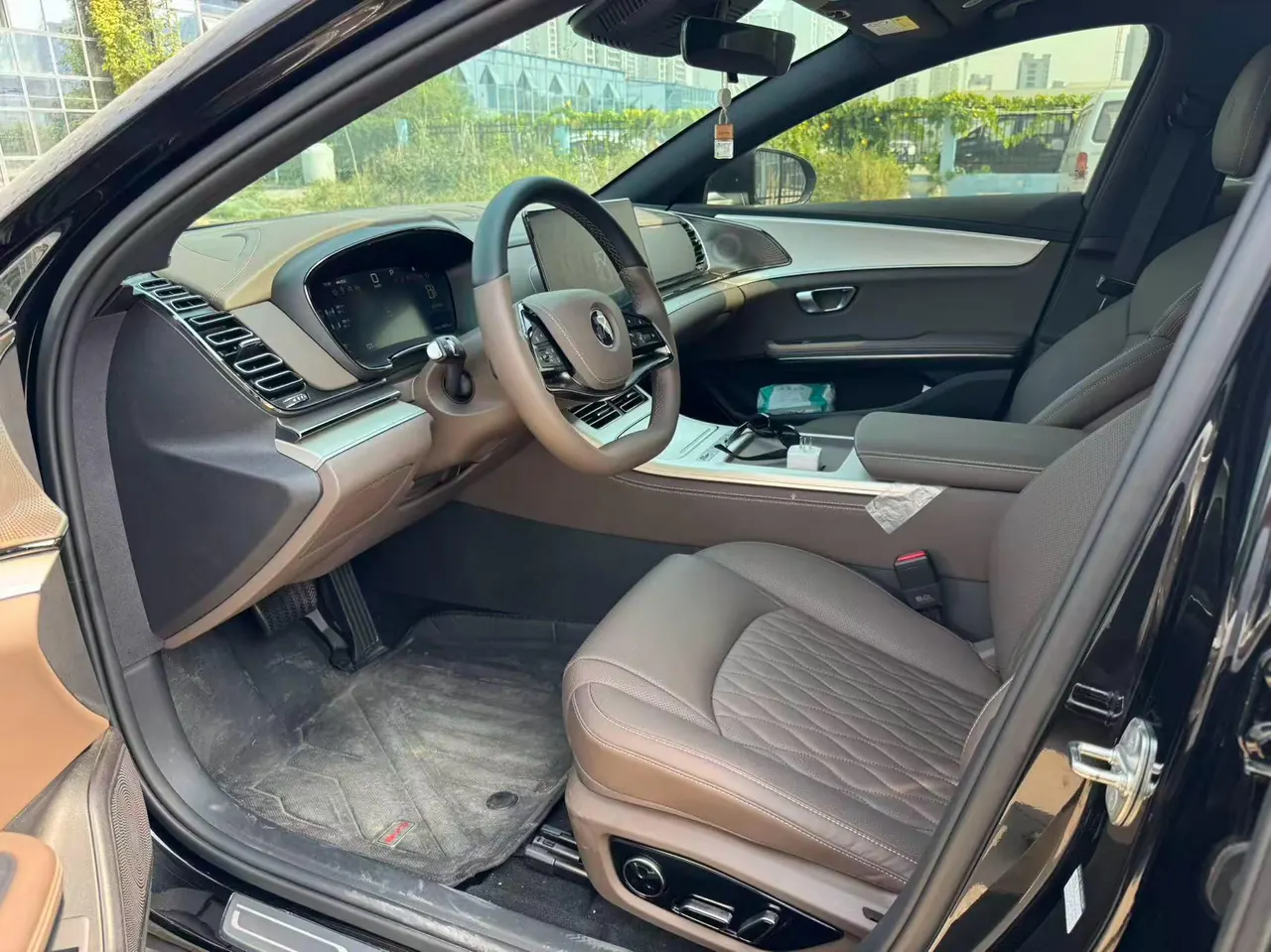 BYD 2025 Han DM-i 1.5T stepless smart driving version 245KM noble automatic gear 5