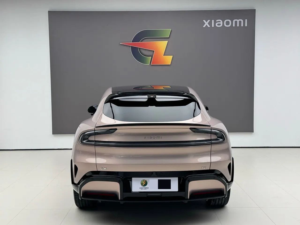 MI 2025 YU7 Long Endurance Four-wheel Drive Pro Edition Automatic Gear 6