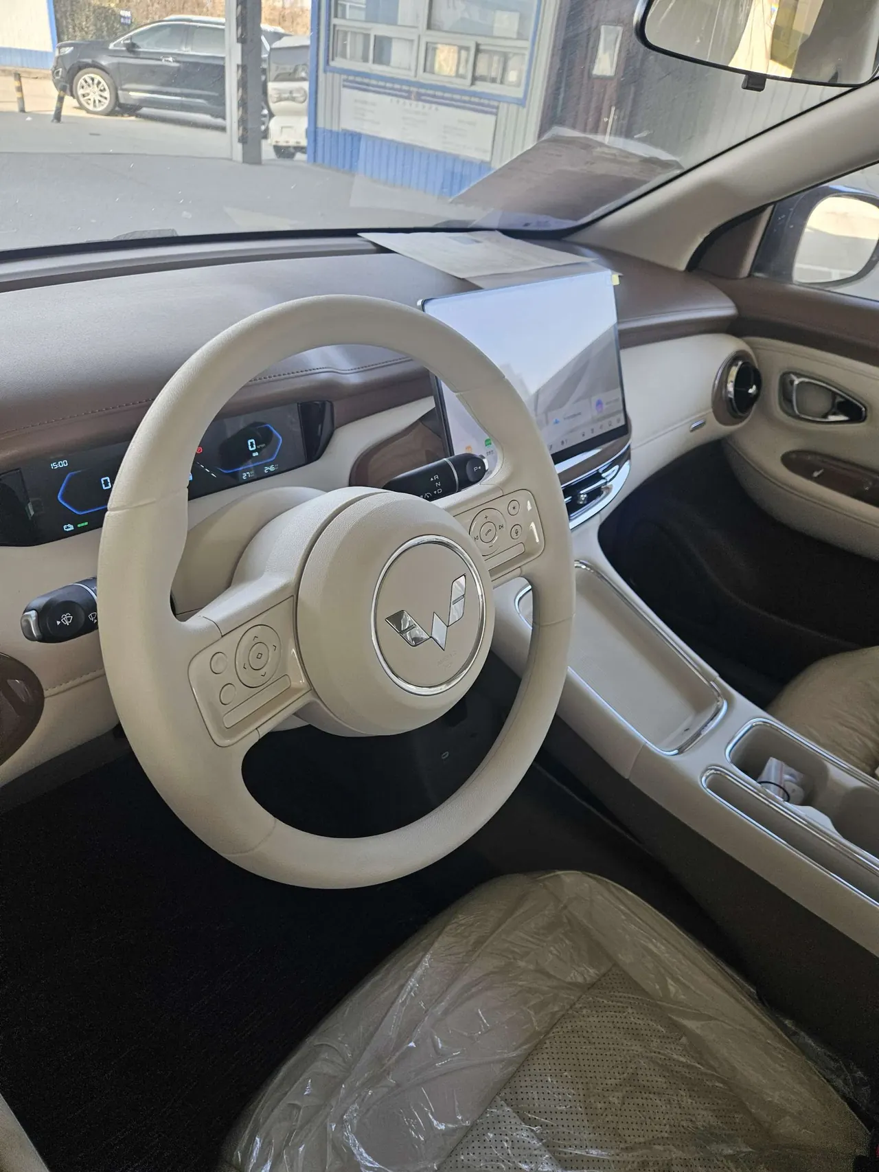 WuLing 2026 Plantronics Pro 330km Enjoy Automatic Gear 5