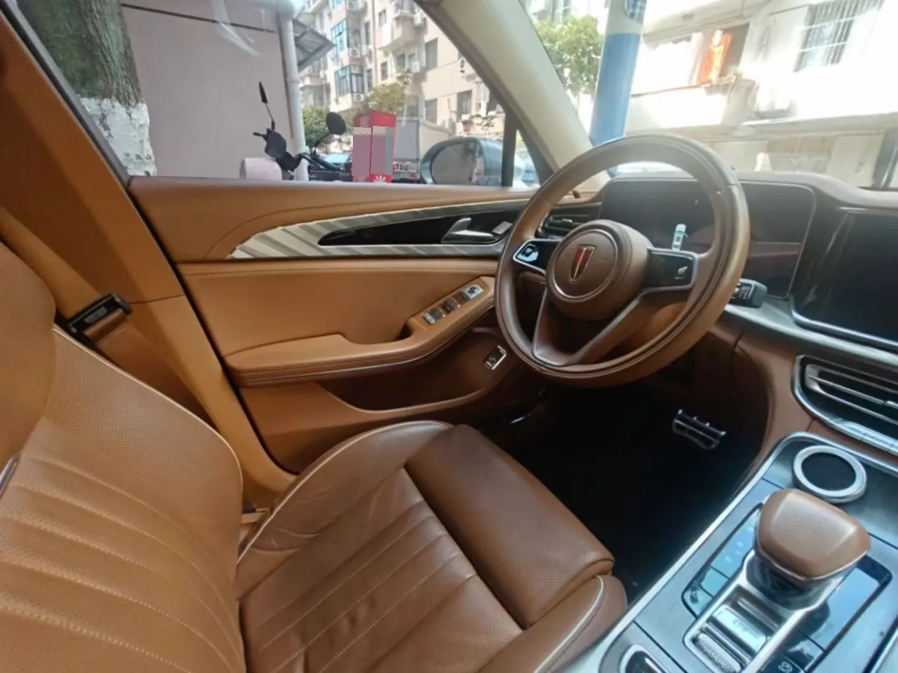 HongQi 2022 H9 48V 2.0T Zhilian Flag Edition Automatic Gear 5
