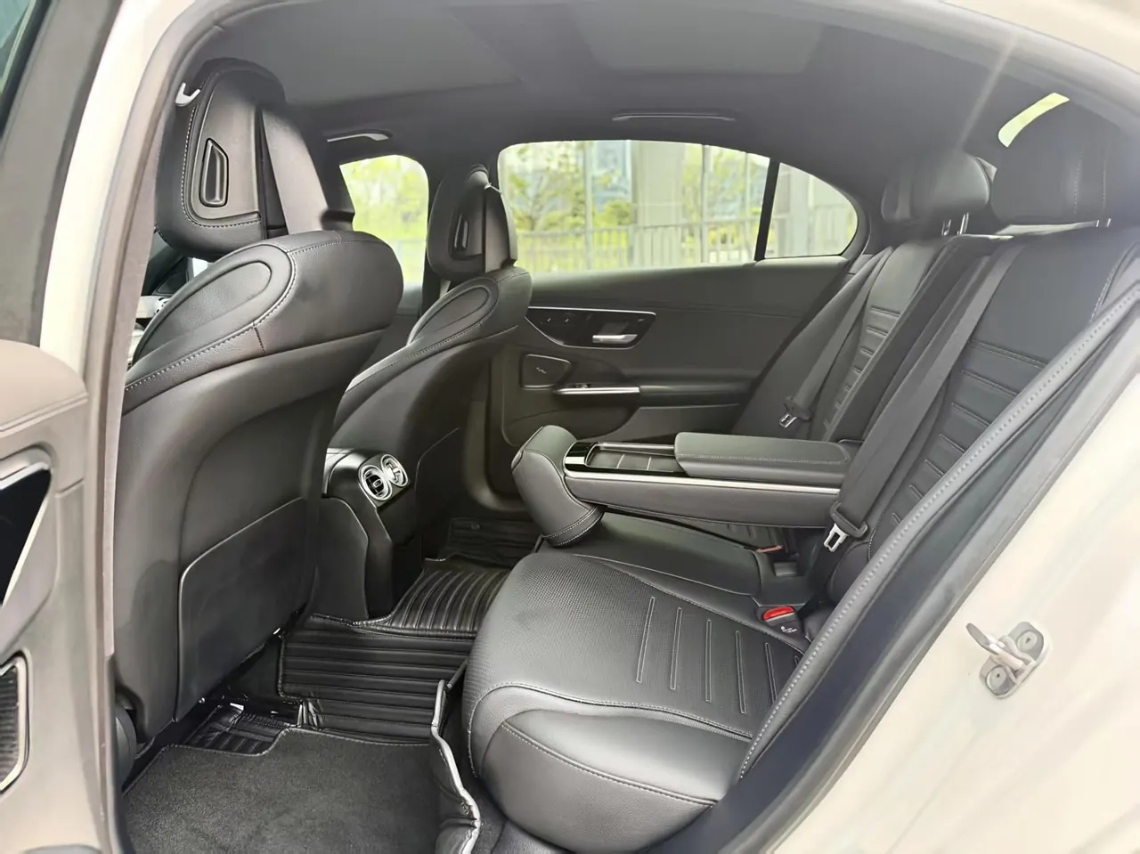 Mercedes Benz Class C 2025 C 260 L 48V 1.5T Sports Edition (Modified) Automatic Gear 3