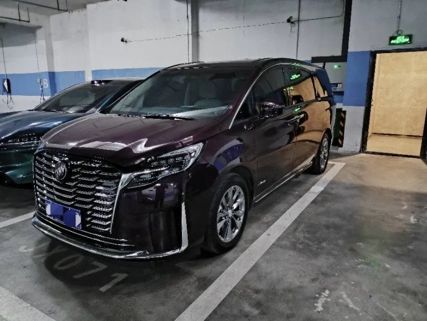 Open image lightbox: Buick 2023 GL8 Avenir 48V 2.0T Six-seat Hyun Edition Automatic Gear