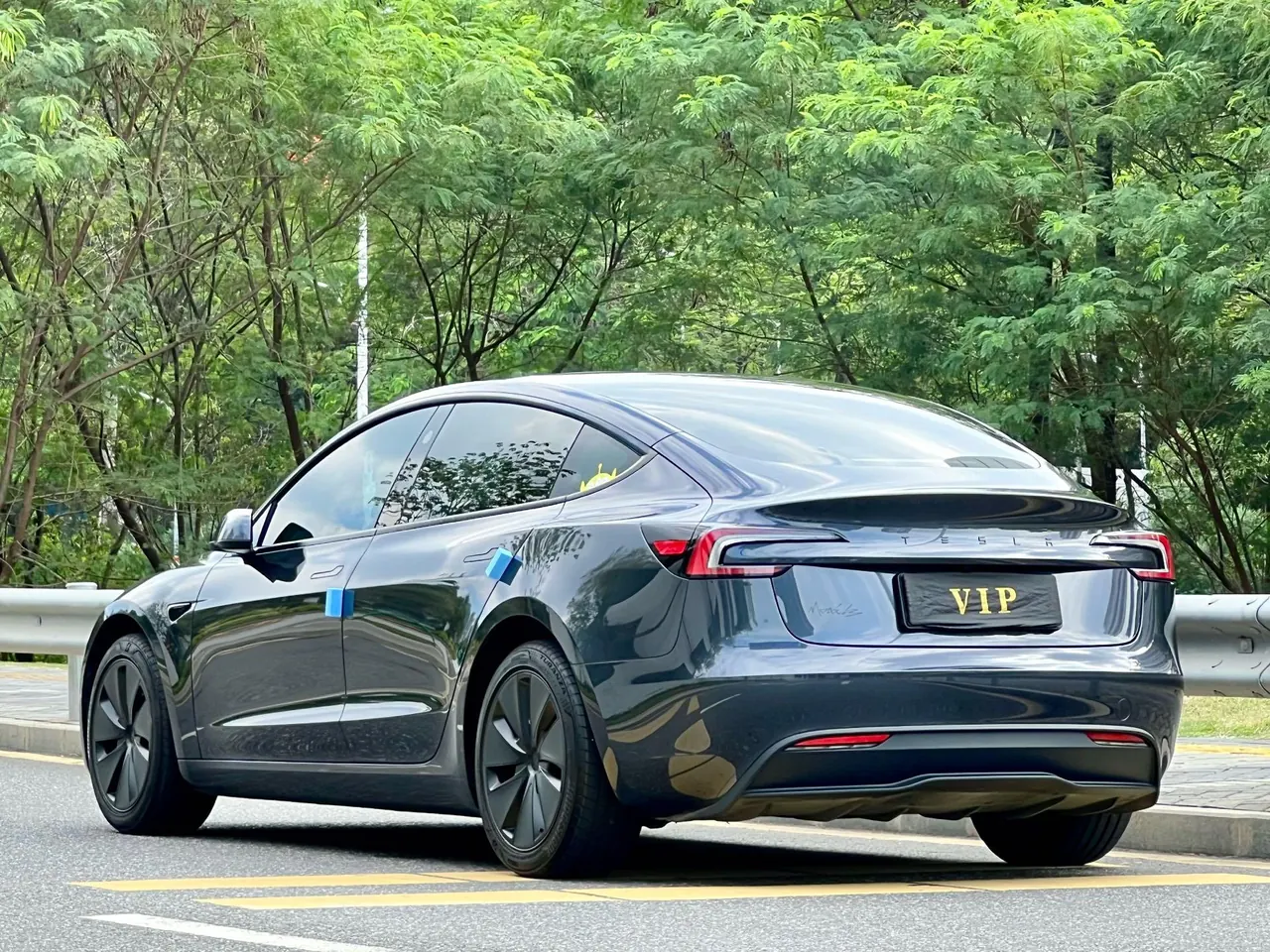 Tesla 2025 Model 3 rear-wheel drive version of automatic transmission 12