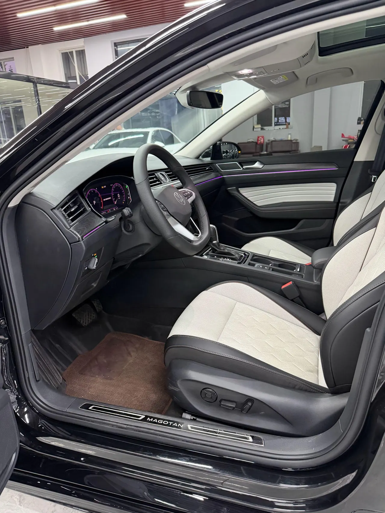 Volkswagen 2026 Magotan 2.0TSI 380TSI 30 million selected luxury automatic gear 4