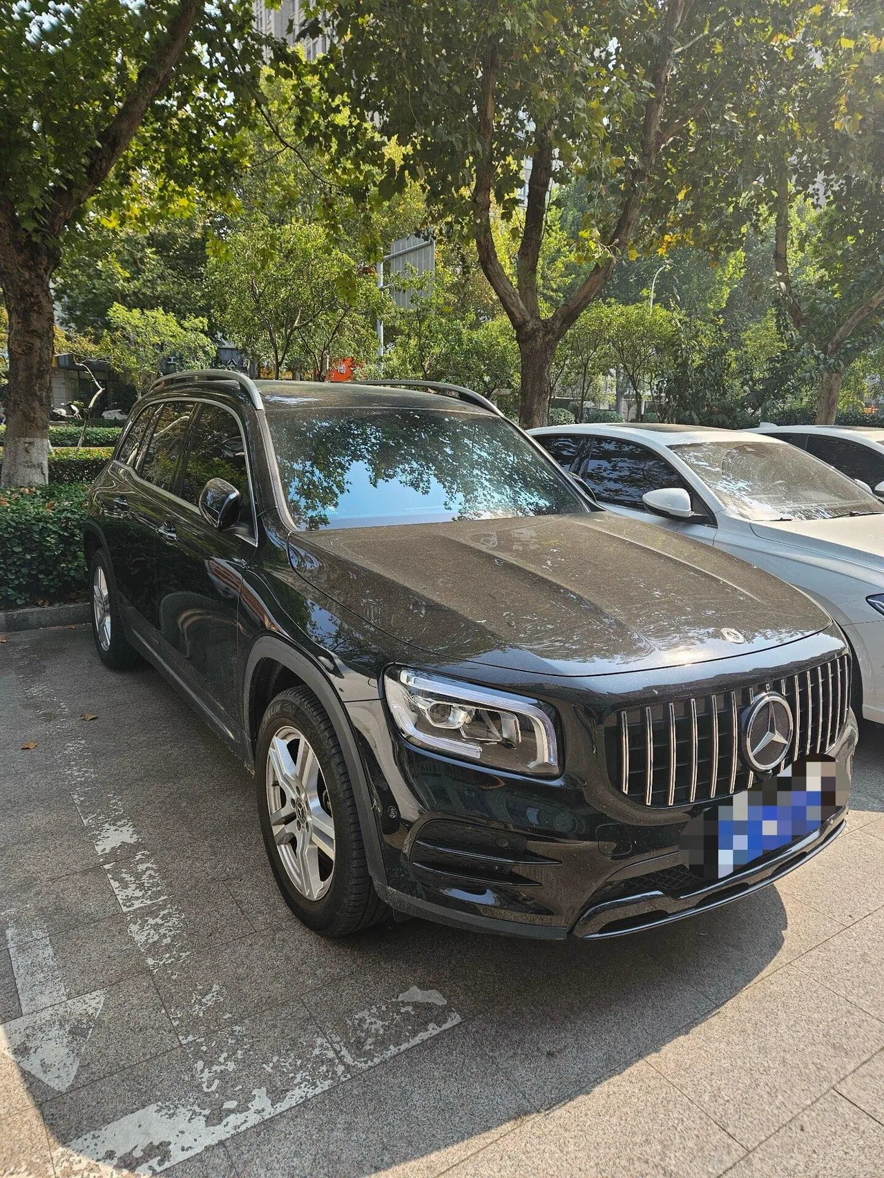 Mercedes Benz 2023 GLB 220 2.0T Dynamic Automatic 2