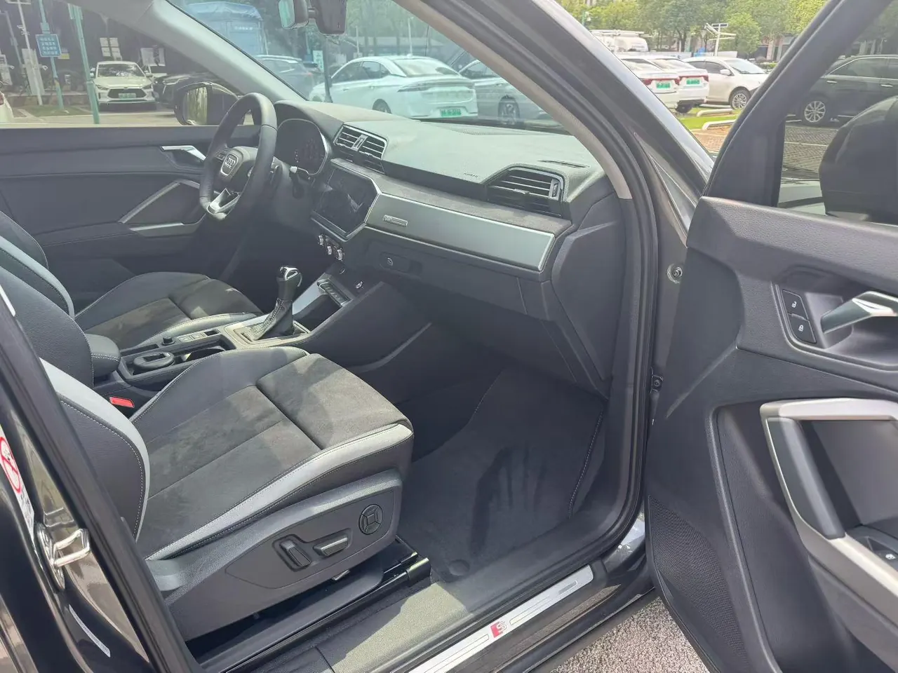 Audi 2022 Q3 1.4TFSI 35TFSI Fashion Dynamic Automatic 6