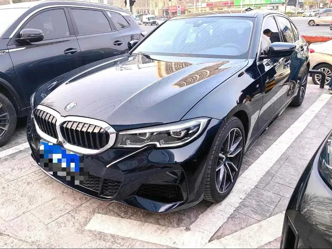 Open image lightbox: BMW 3 Series 2021 325i 2.0T M Sports Obsidian Night Suit (Changed 2) Automatic Gear