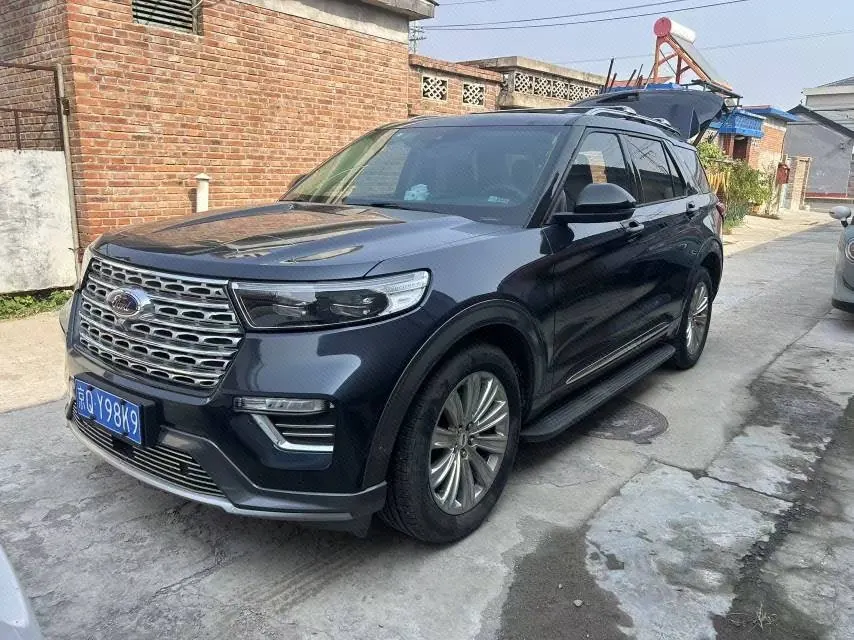 Open image lightbox: Ford 2020 Explorer 2.3T EcoBoost 285 Four-wheel Drive Titanium Edition 7-seat Automatic Gear