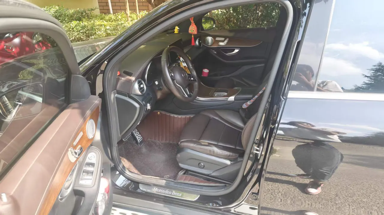 Mercedes Benz 2020 GLC 300 L 4MATIC 2.0T Dynamic (Modified) Automatic Gear 6